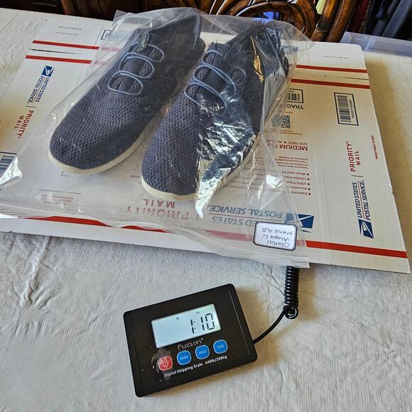 OluKai Men's 'Alapa Li Sneaker Size 9.5 - Picture 10 of 10